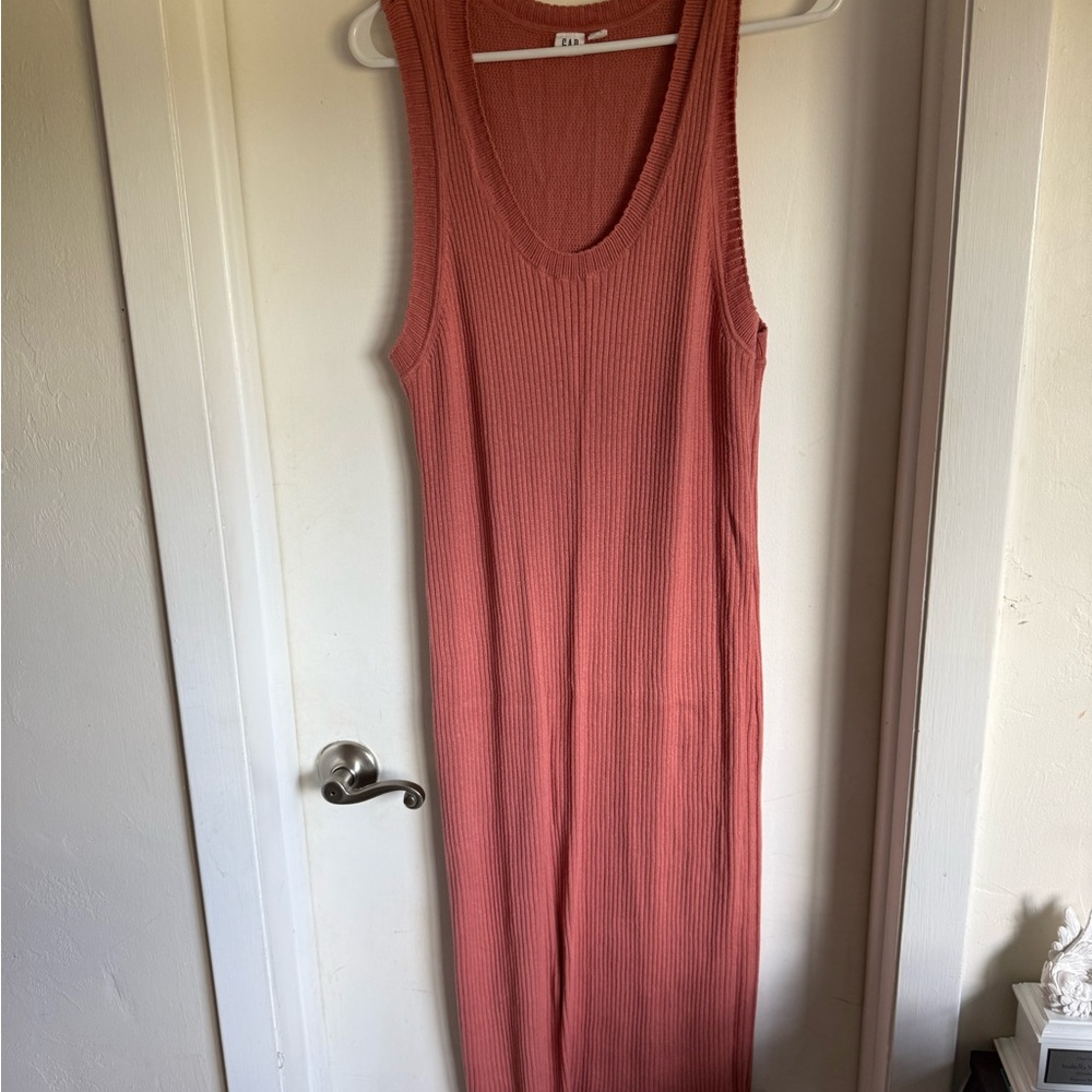 GAP Women's Coral Sleeveless Maxi Dress